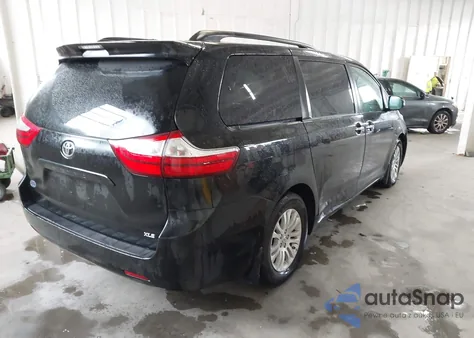 2017 Toyota Sienna Xle 8 Passenger из США, поврежденный, VIN 5TDYZ3DCXHS812364